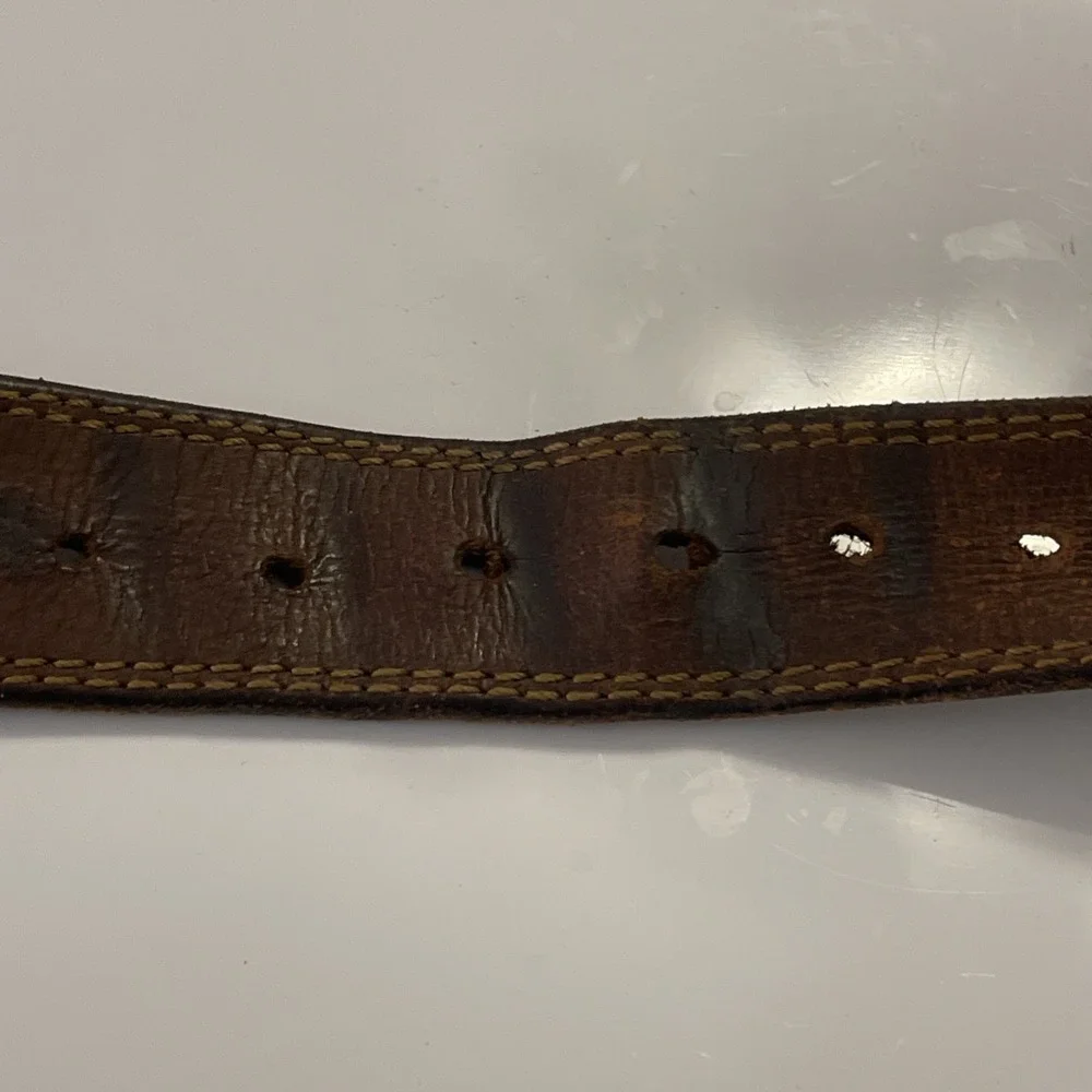 VTG Distressed Browning Belt Men SEE PIC Genuine Leather Brown Brass Logo Button